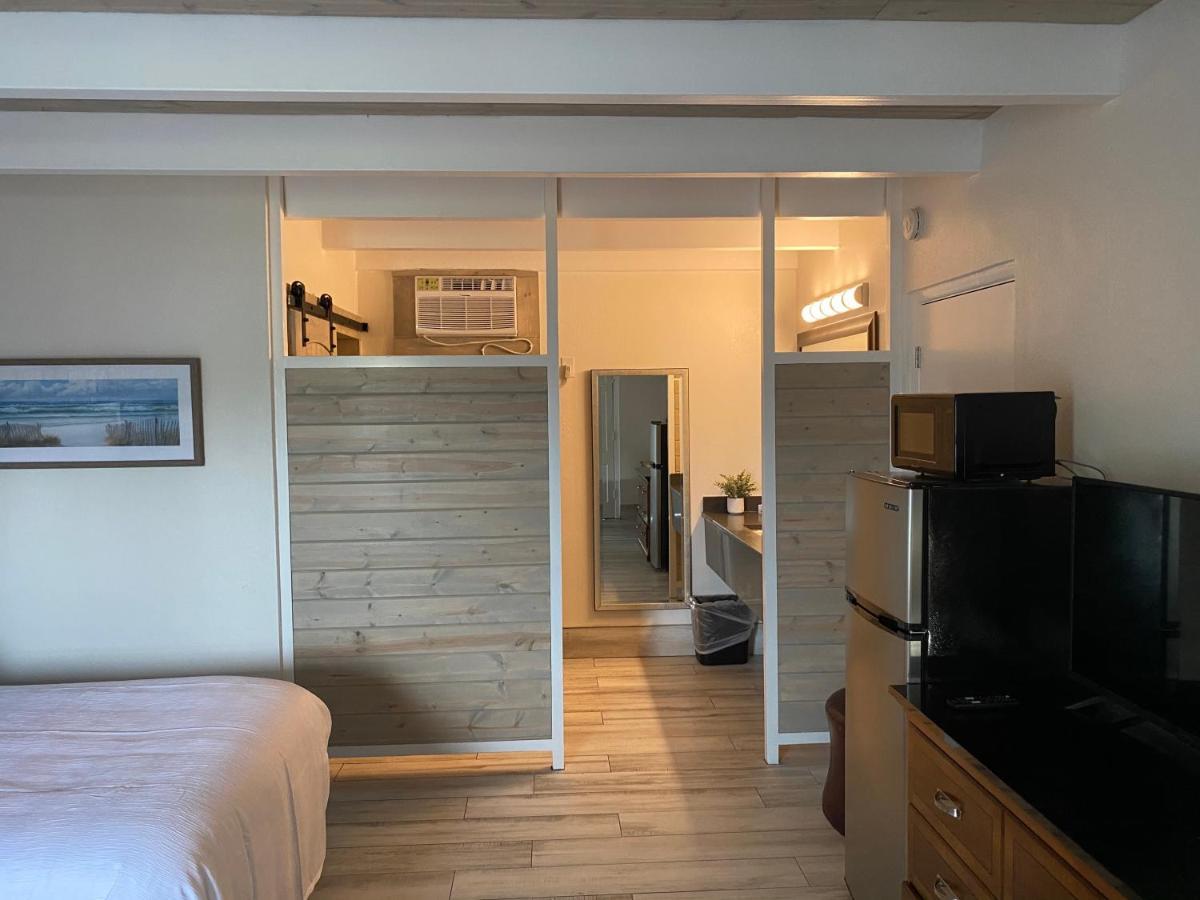 Gulf Coast Inn ガルフブリーズ エクステリア 写真