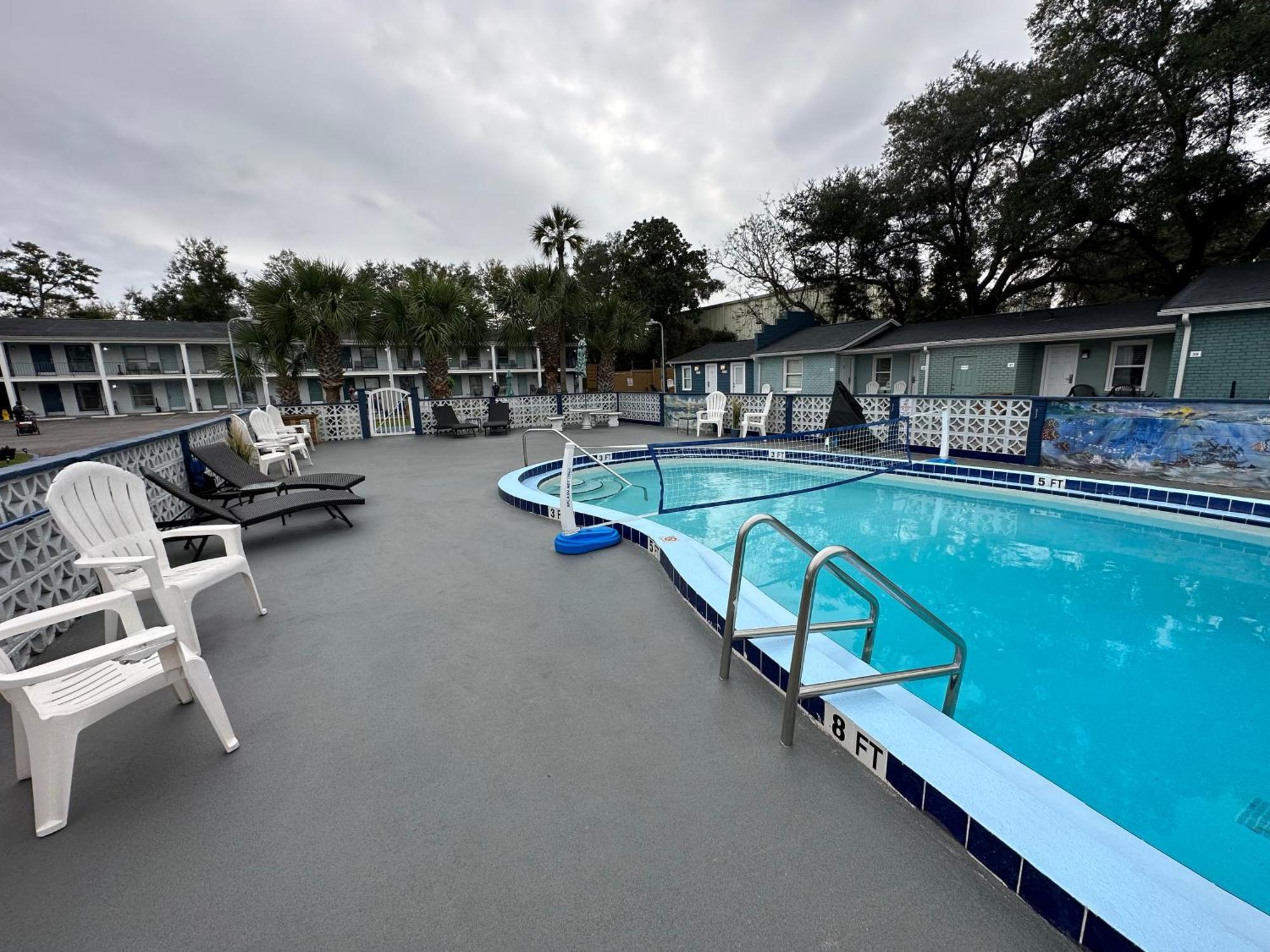 Gulf Coast Inn ガルフブリーズ エクステリア 写真